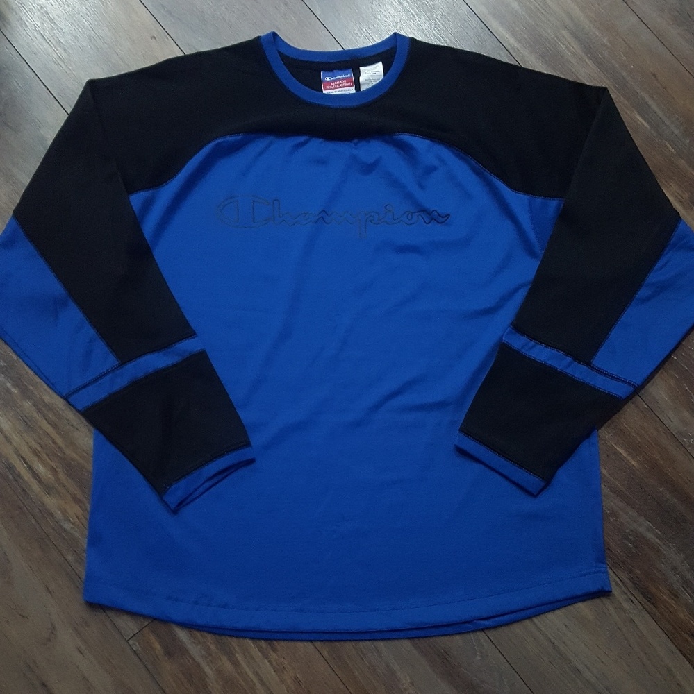 Champion Shirt Sz L Fits XL Brand New
